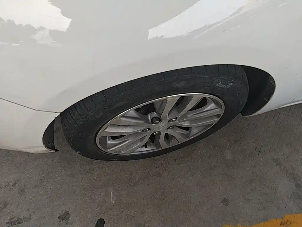 Buick Excelle — миниатюра 23