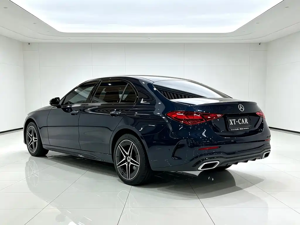 Mercedes-Benz C-Class — миниатюра 9