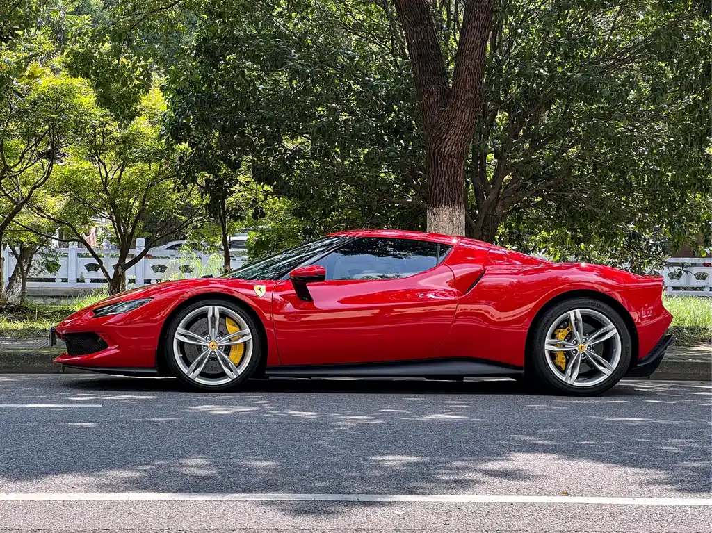 Ferrari 296 — миниатюра 4