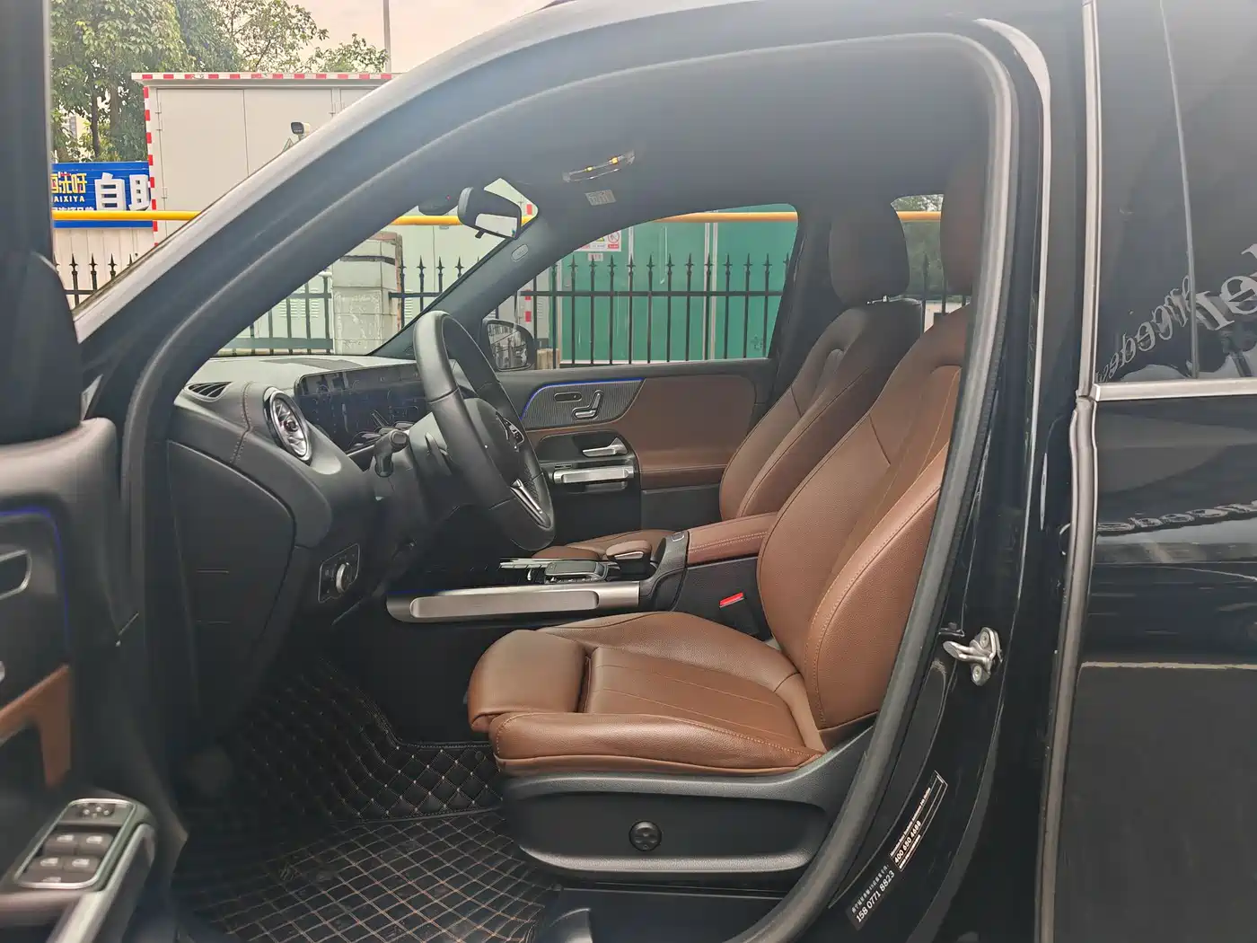 Mercedes-Benz GLB 2023 Черный из Китая