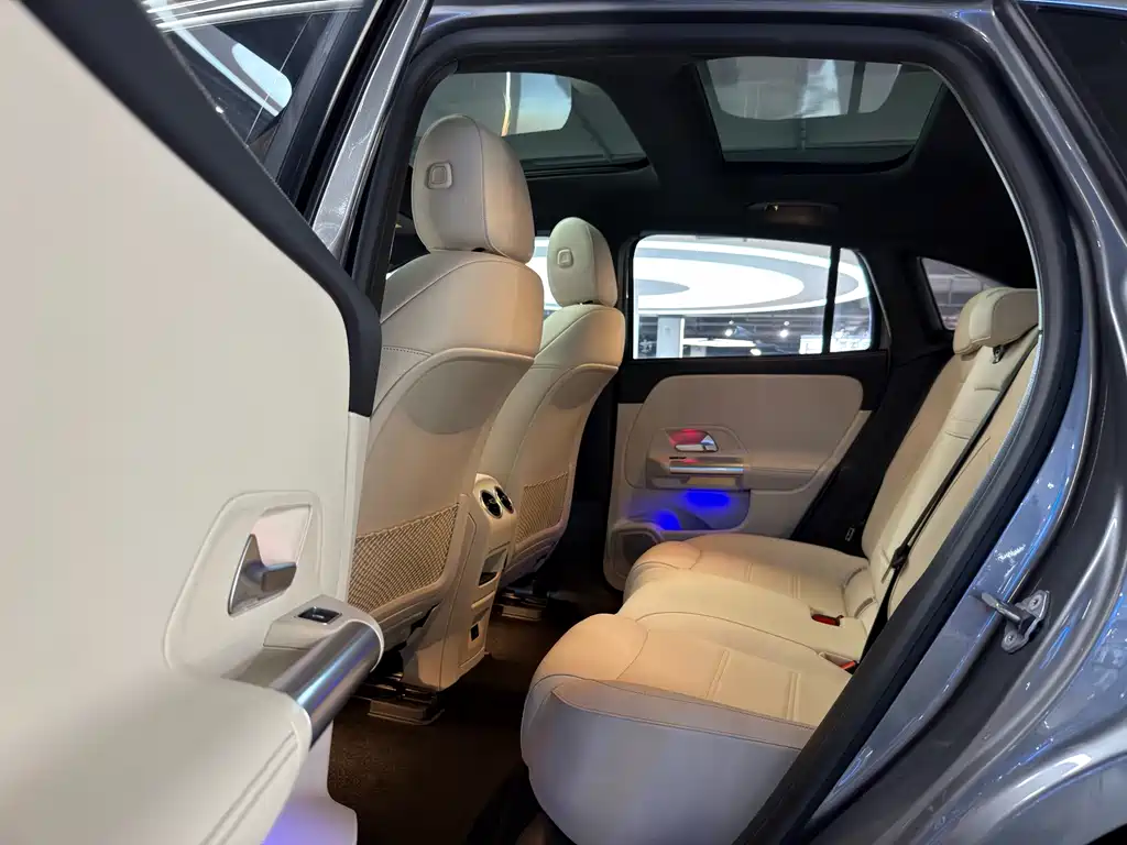 Mercedes-Benz EQA — миниатюра 14