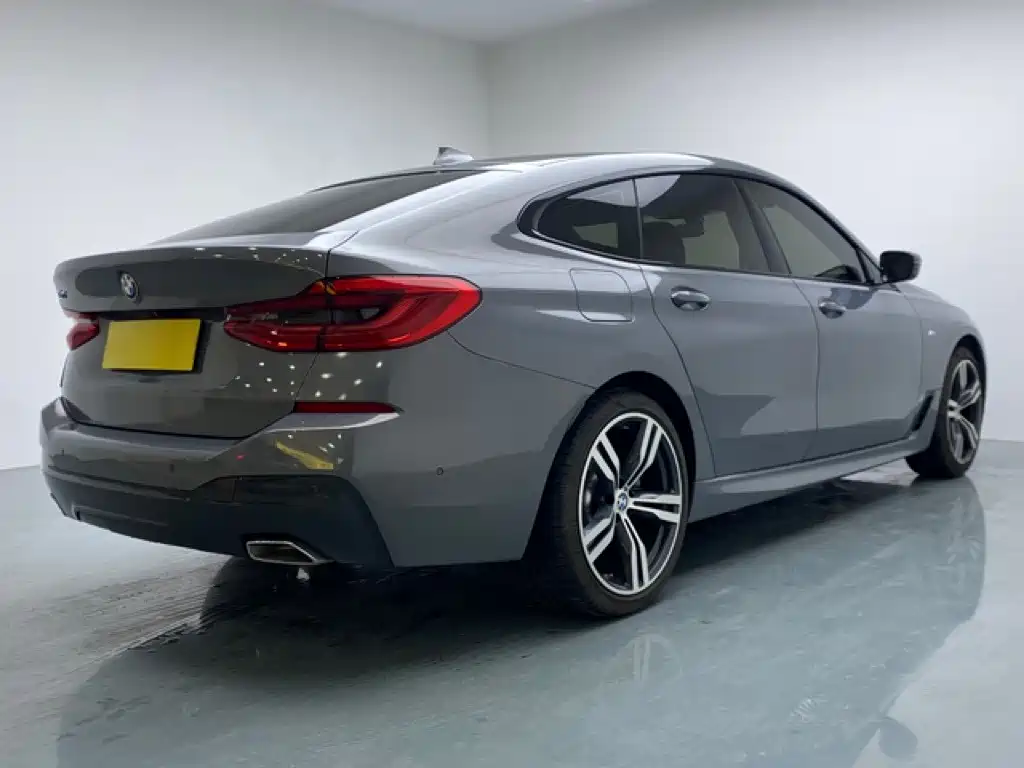 BMW 6 Series GT — миниатюра 6