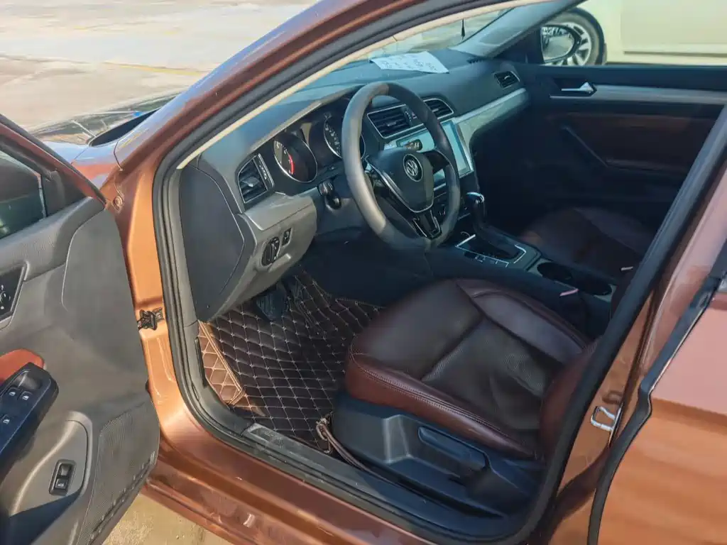 Volkswagen Lamando — миниатюра 4