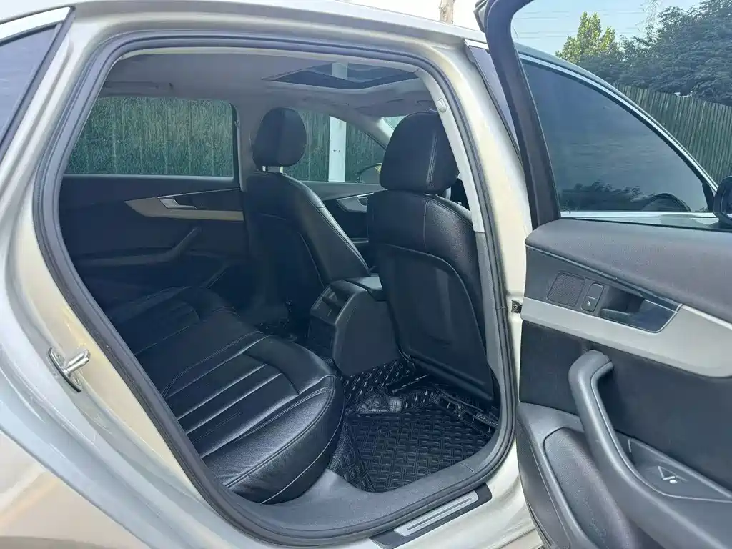 Audi A4L — миниатюра 9