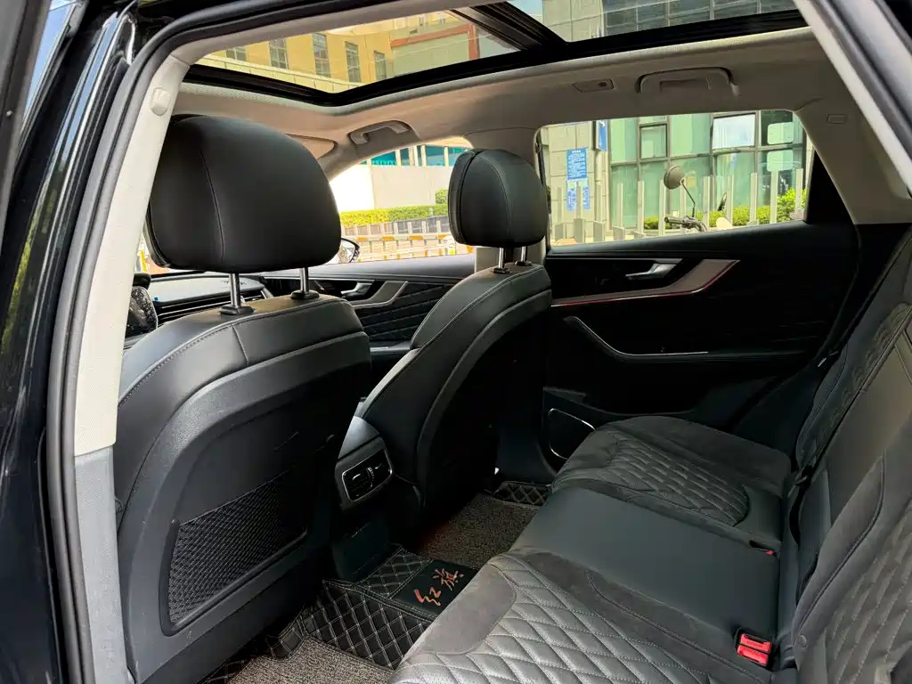 Hongqi Hongqi HS5 — миниатюра 11