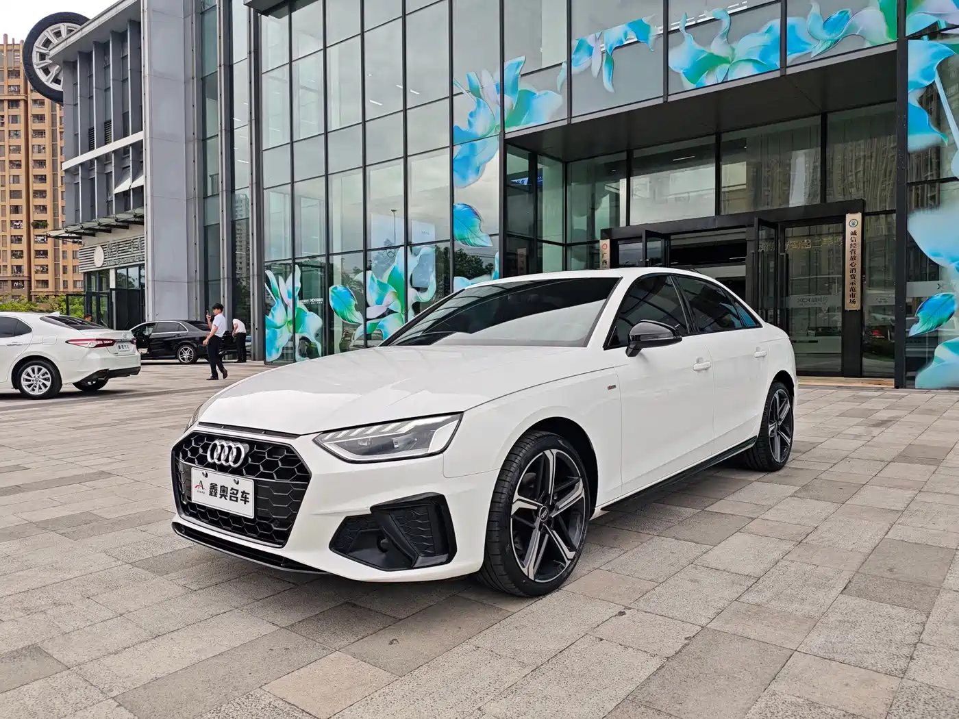 奥迪A4L 2024款 40 TFSI 豪华动感型 2024