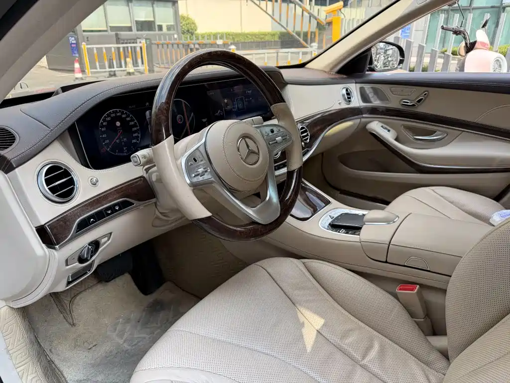 Mercedes-Benz S-Class — миниатюра 7