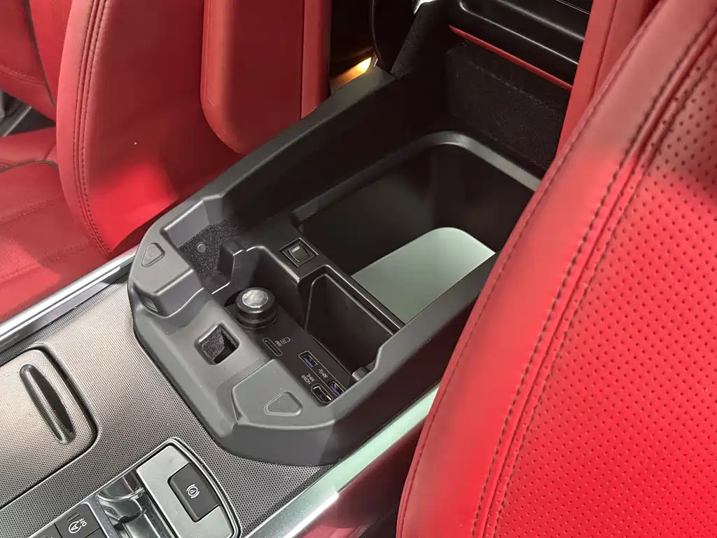 Land Rover Sport — миниатюра 14