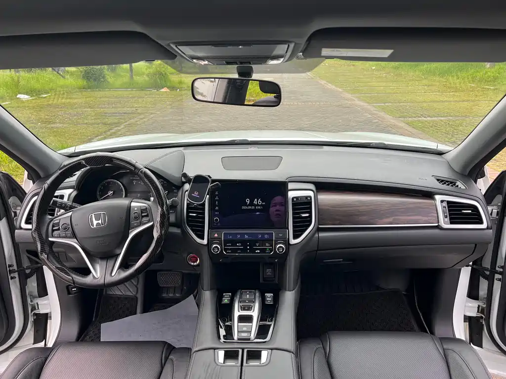 Honda UR-V — миниатюра 9