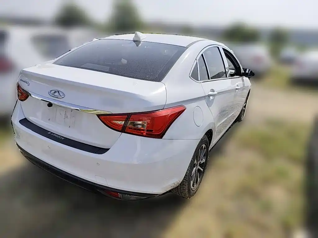 Chery Arrizo 5 — миниатюра 10