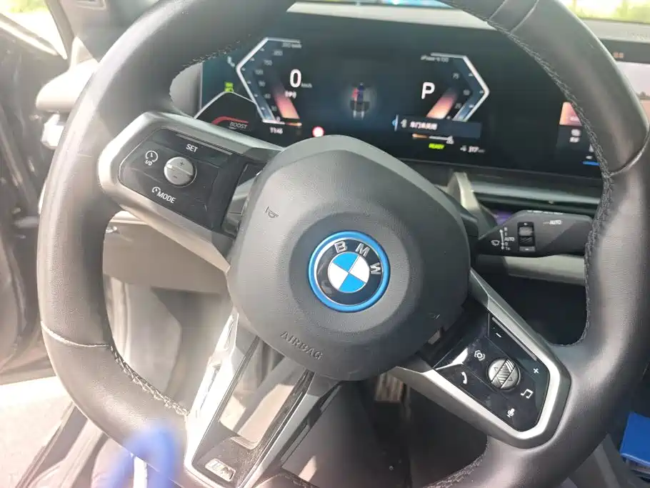 BMW i5 — миниатюра 15