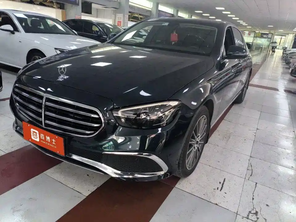 奔驰E级 2023款 E 260 L 2023