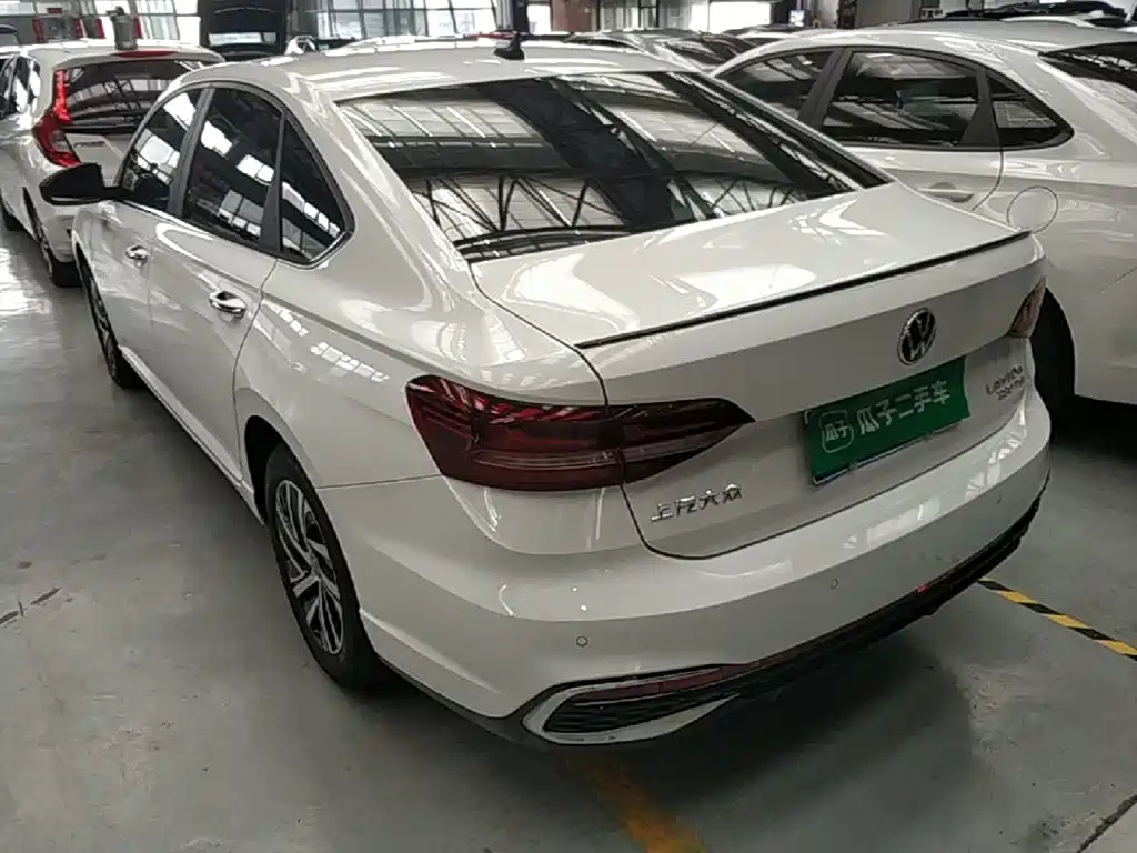 Volkswagen Lavida — миниатюра 5