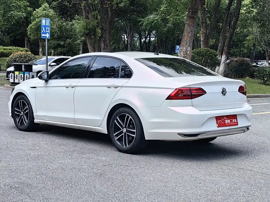 Volkswagen Lamando — миниатюра 11