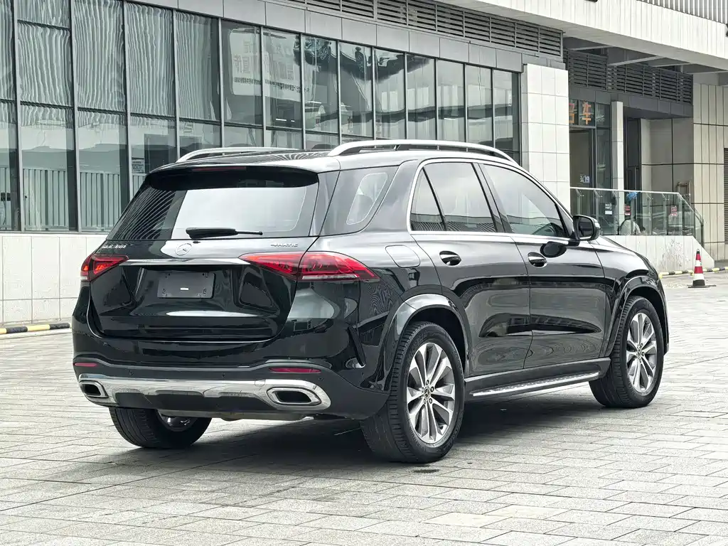 MERCEDES-BENZ GLE