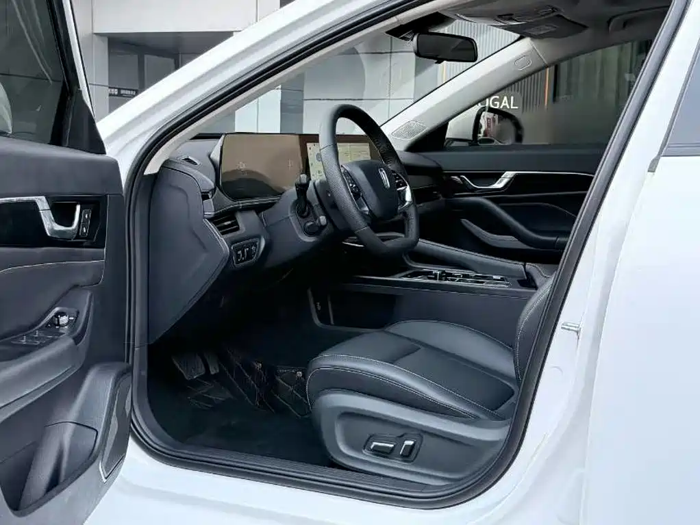 Bestune B70 — миниатюра 4