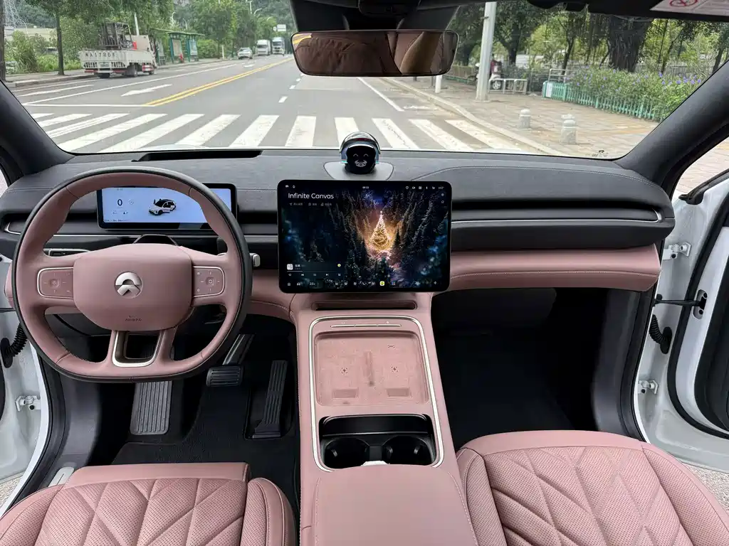 NIO EC6 — миниатюра 8