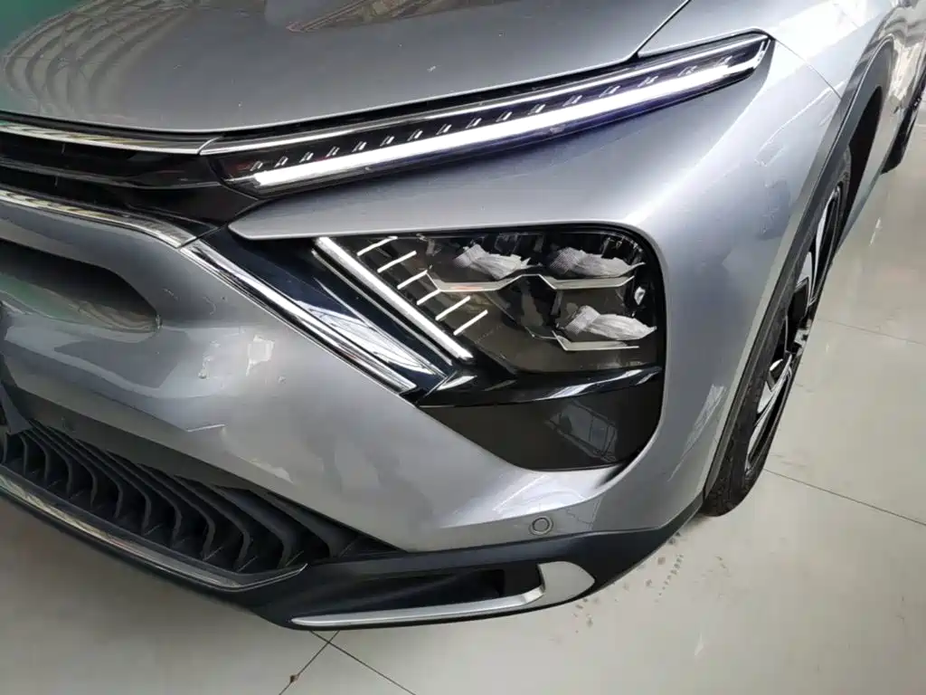 Citroen C5 X — миниатюра 24