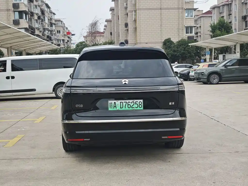 NIO ES8 2026 мест Executive Luxury