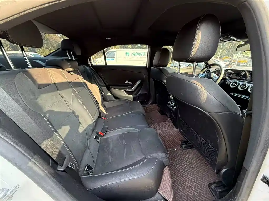 MERCEDES-BENZ A CLASS