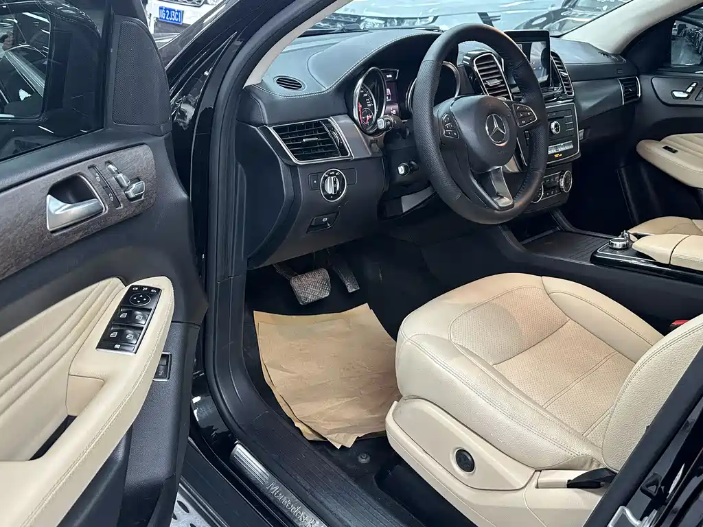 Mercedes-Benz GLE 2015 GLE 320 4MATIC SUV