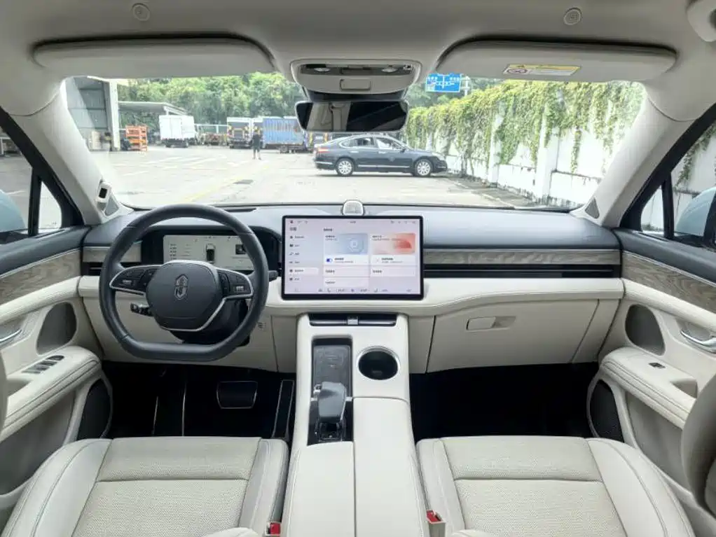 AITO AITO M5 — миниатюра 6