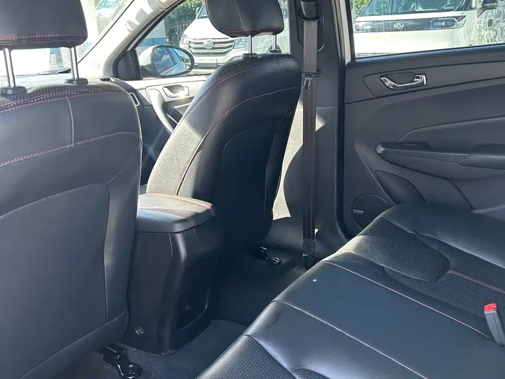 Chery Arrizo 5 — миниатюра 12