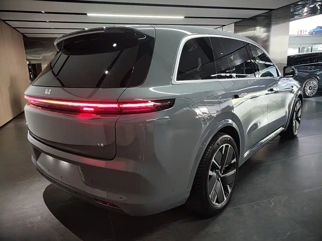 Li Auto Li L8 — миниатюра 7
