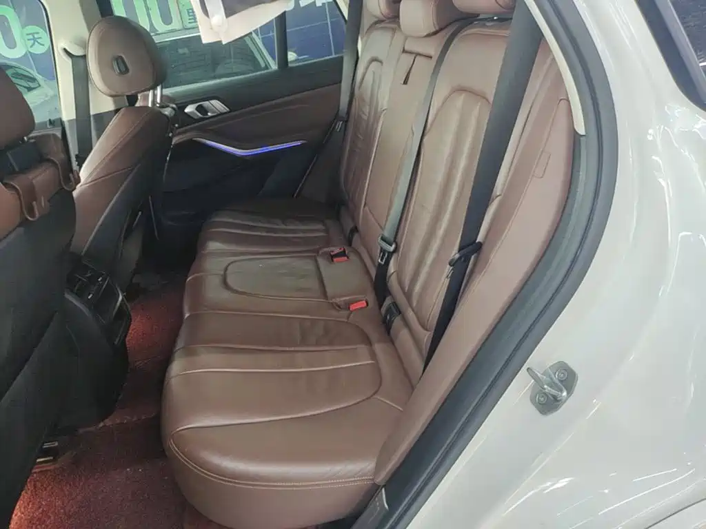 BMW X5 (Import) — миниатюра 17