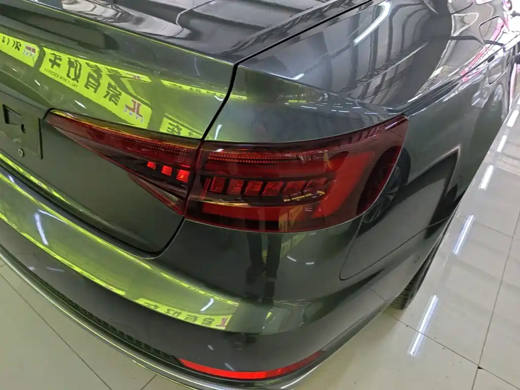 Audi A4L — миниатюра 8
