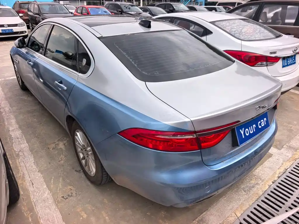 Jaguar XFL — миниатюра 4