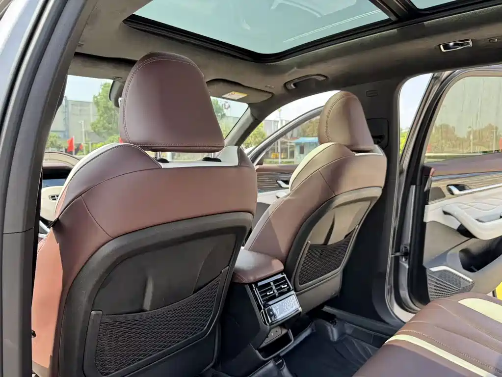Geely Xingyue L — миниатюра 15