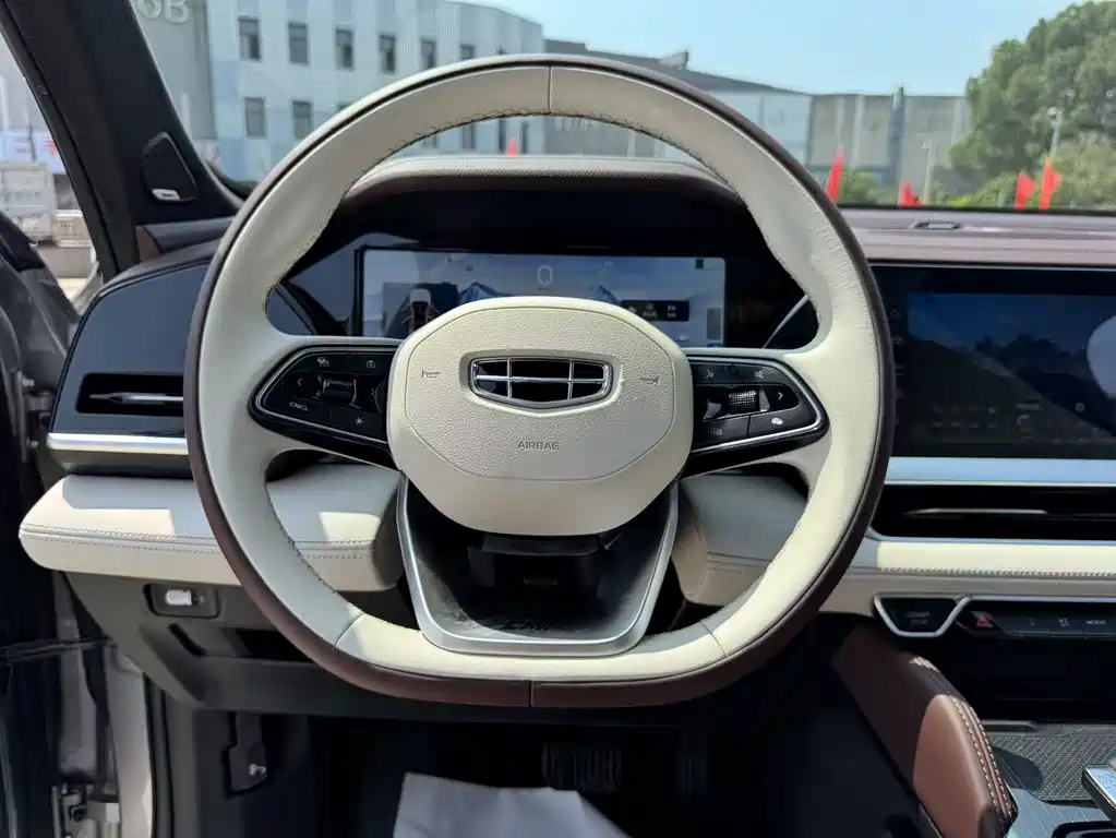 Geely Xingyue L — миниатюра 35