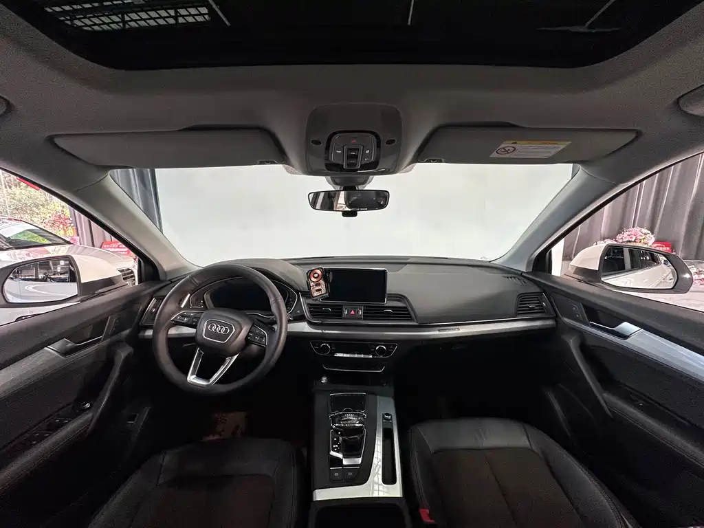 Audi Q5L — миниатюра 6