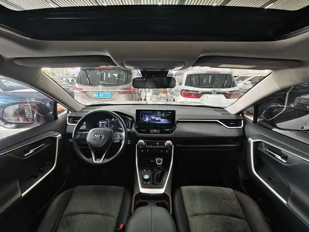 TOYOTA RAV4 RONGFANG