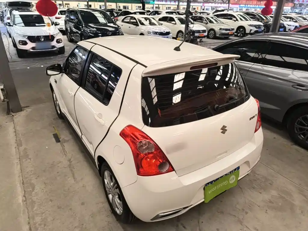 Suzuki Swift — миниатюра 5