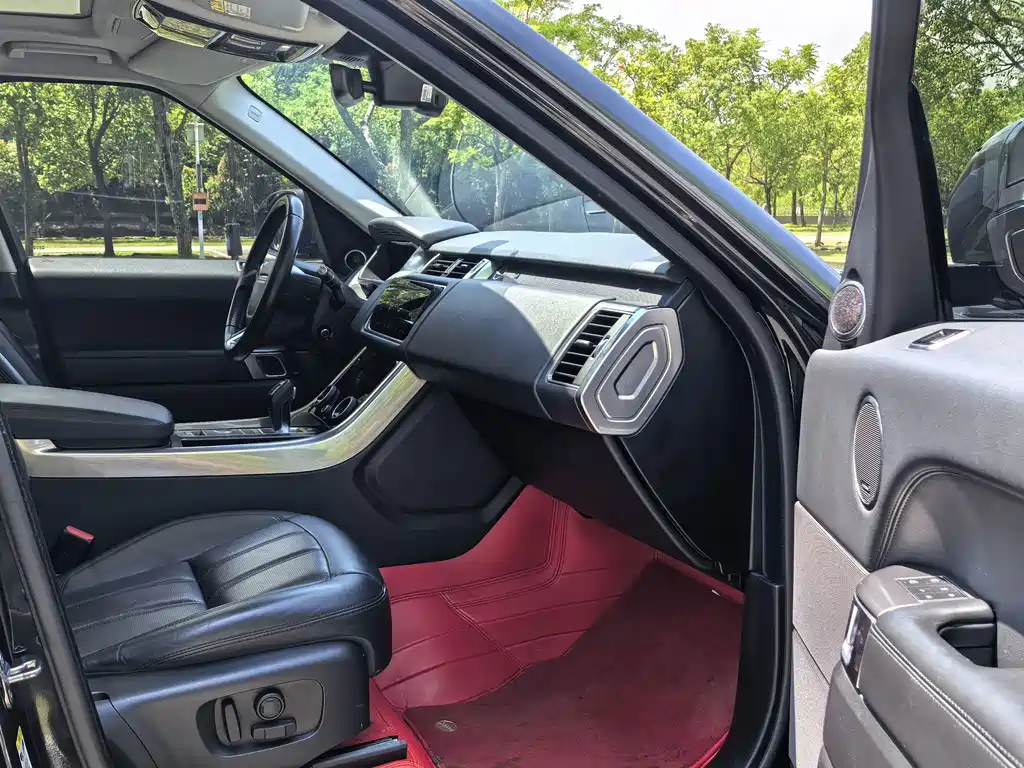 Land Rover Sport — миниатюра 11