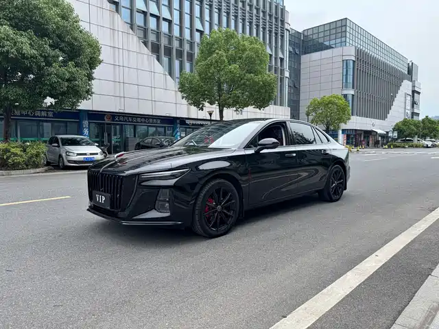 2026 Hongqi H5