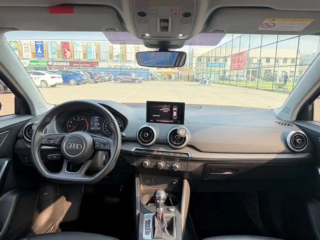 Audi Q2L — миниатюра 21