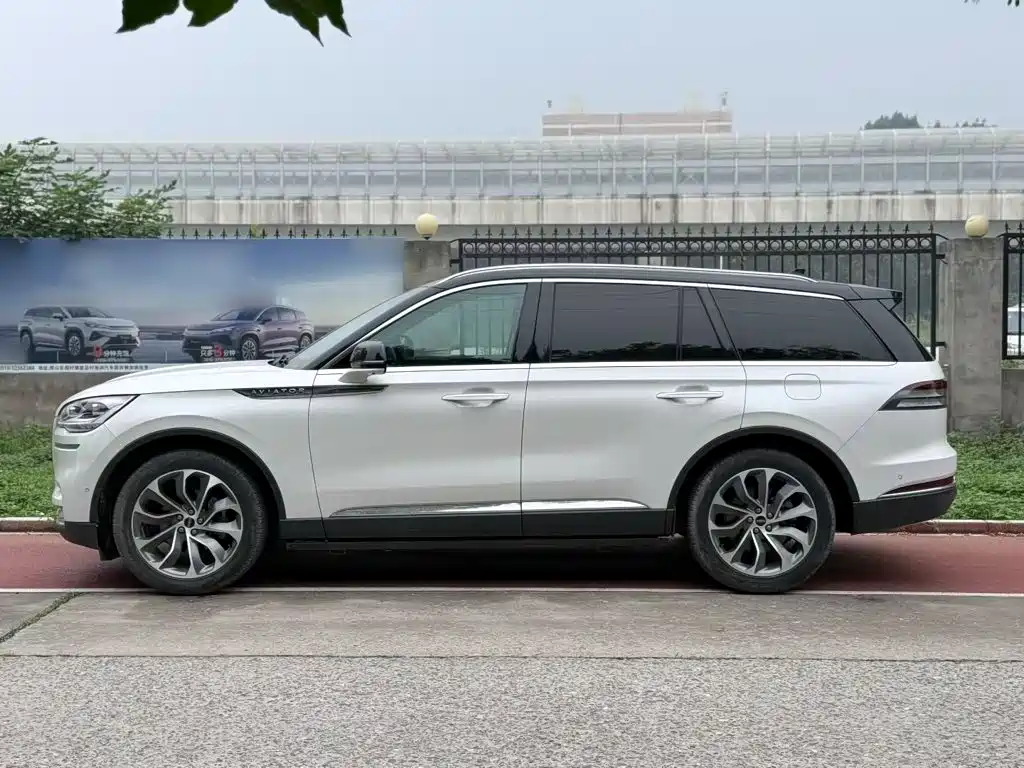 Lincoln Aviator 2020 3.0T V6 Executive