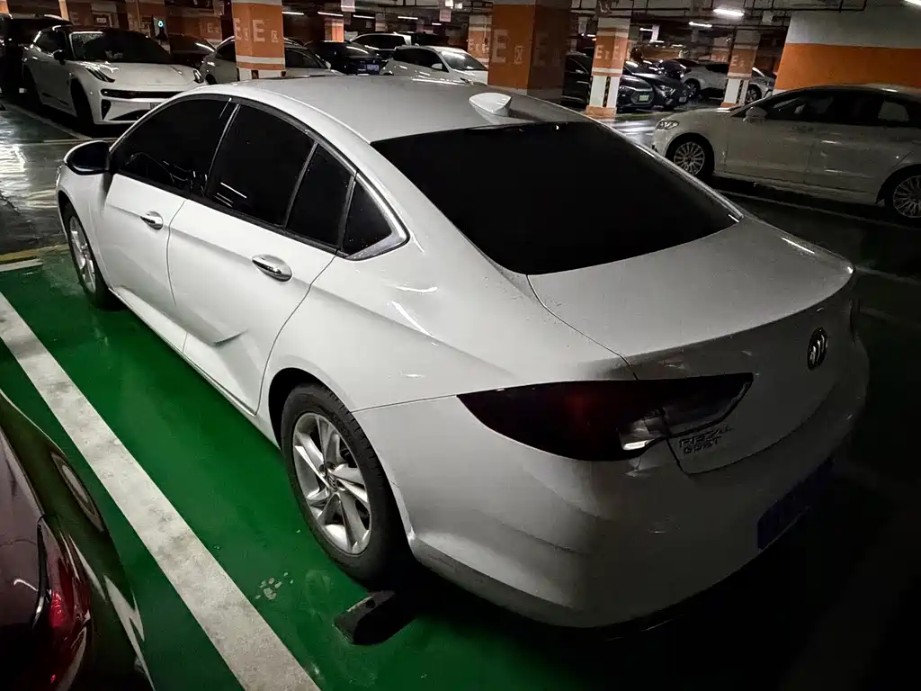 Buick Regal — миниатюра 4