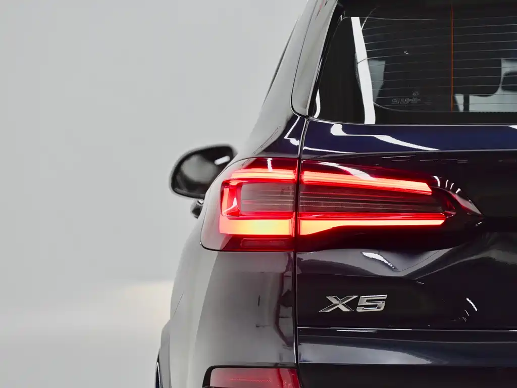 BMW X5 — миниатюра 35