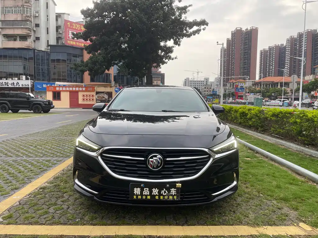 Buick LaCrosse — миниатюра 2