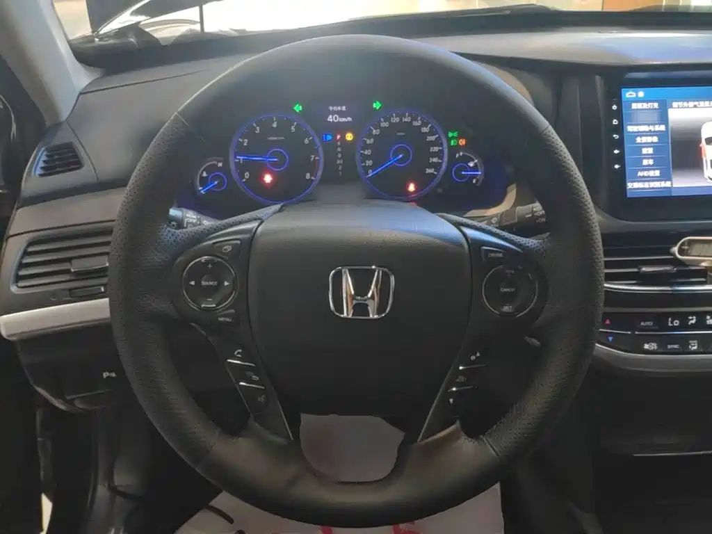 Honda Crosstour — миниатюра 11