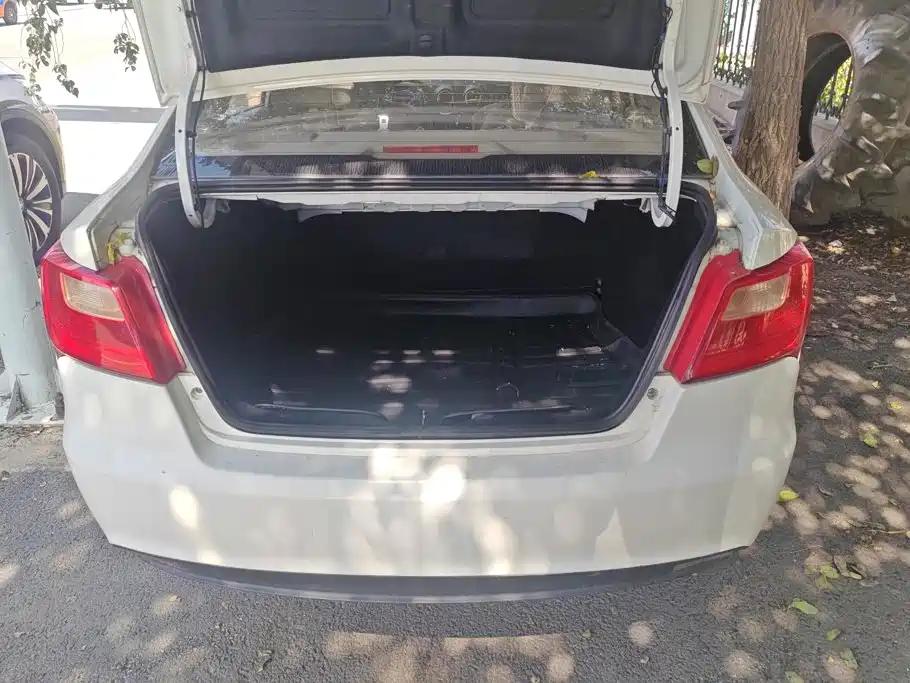 Changan V3 — миниатюра 4