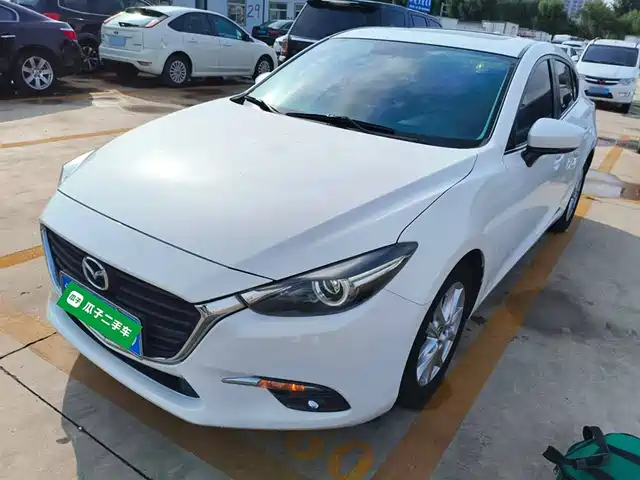 MAZDA  3 ANGKESAILA 2019