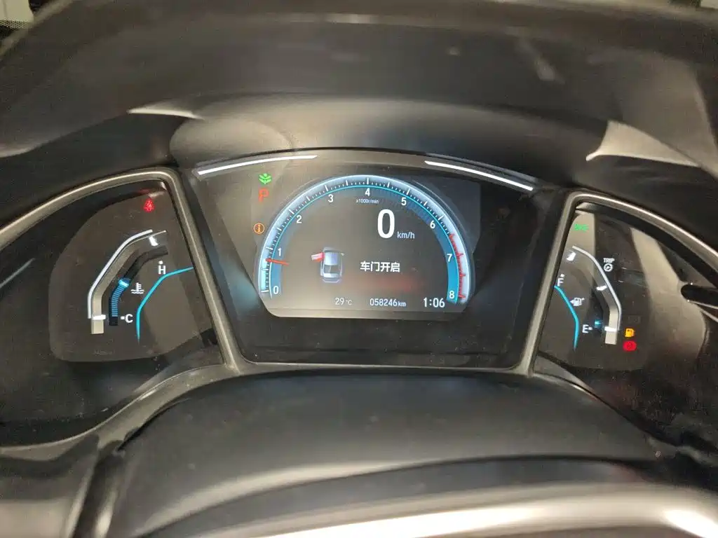 Honda Civic — миниатюра 12