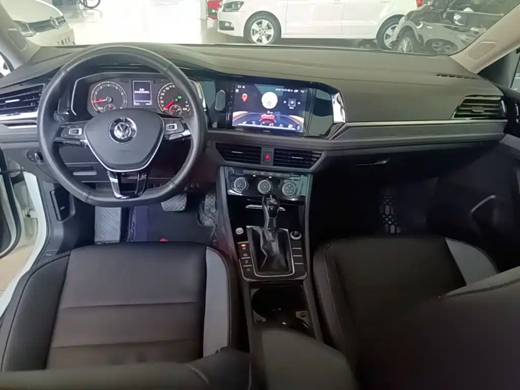 Volkswagen Sagitar — миниатюра 10