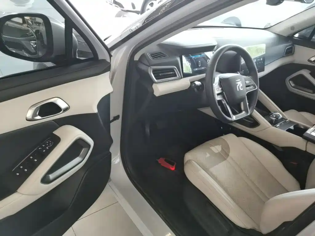 BYD Yuan UP — миниатюра 16