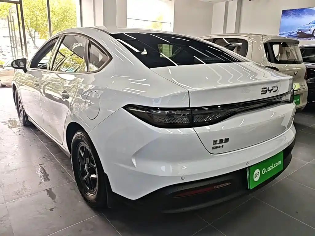 BYD Seal 05 DM-i — миниатюра 5